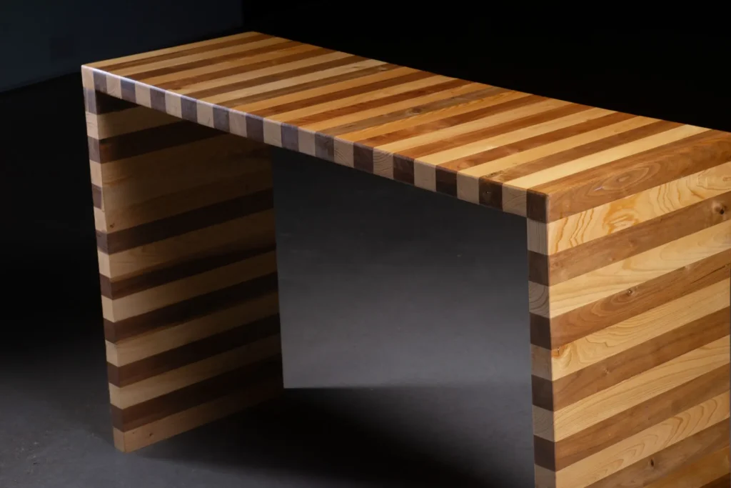 Echo Console Table studio view